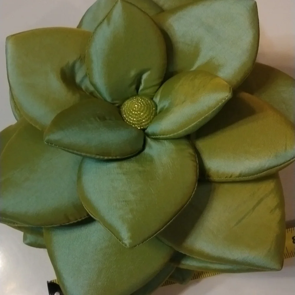NWOT Mad bags, Taffeta Silk Flower Clutch, fairycore luxury  Y2k